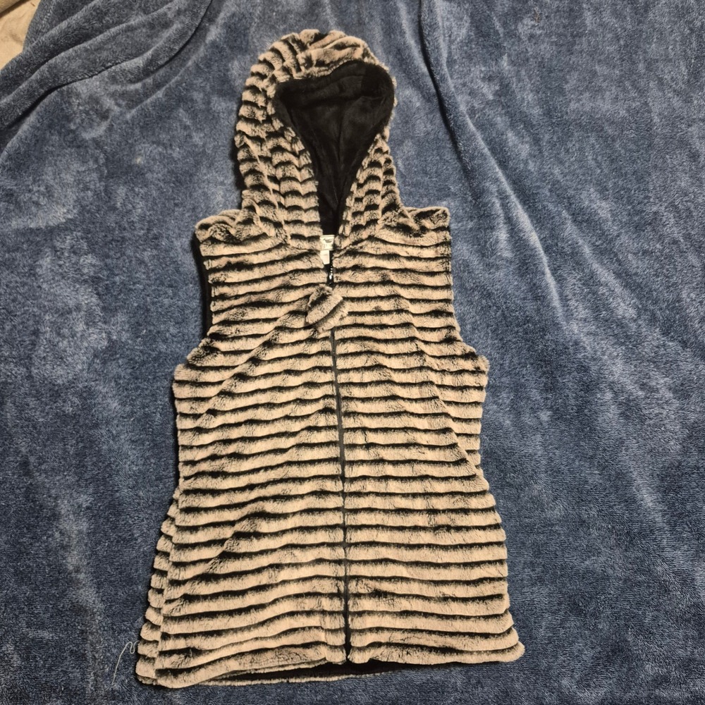 Girls Faux Fur Hooded Vest Striped Full Zip Sleeveless Jacket Tan Black. X L